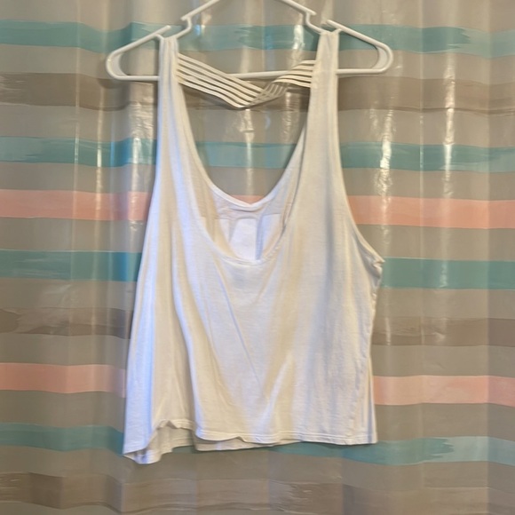 Pink tank top - Picture 2 of 3